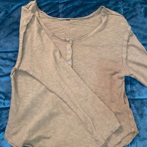 Green long sleeve top